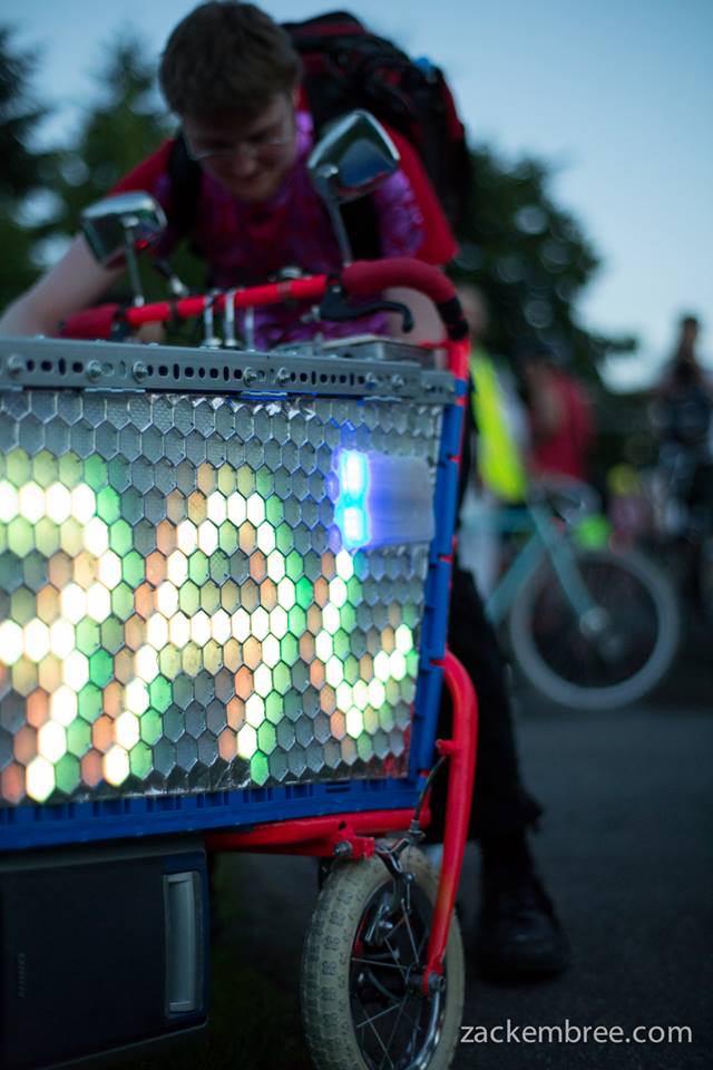 969884_10201320422110068_1878830838_n